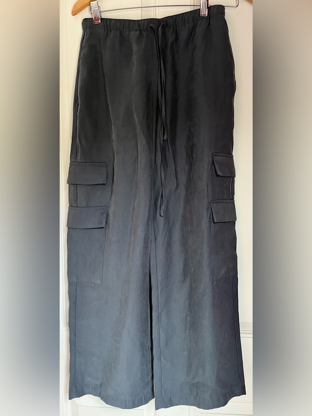 Abercrombie & Fitch, pull-on Charcoal Cargo Pants, Size XXS